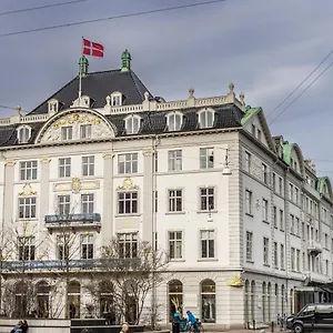 Hotel Royal